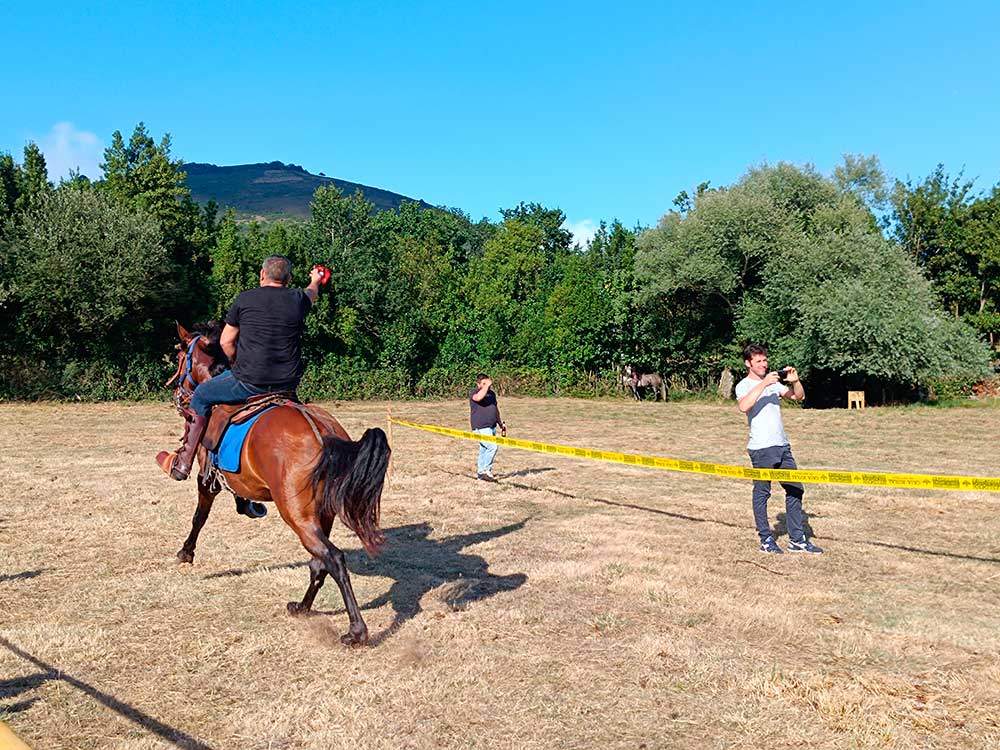 carrera-caballos-narzana-07