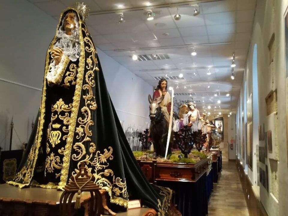 Sala Museo de la Semana Santa.
Turismo Villaviciosa