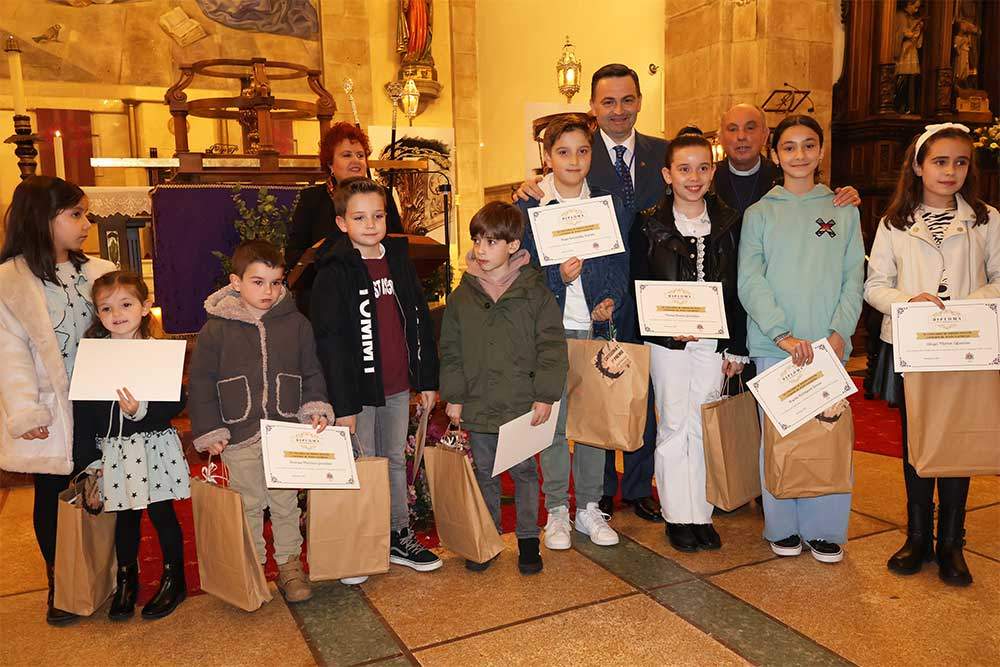 villaviciosa-pregon-semana-santa-2024-06