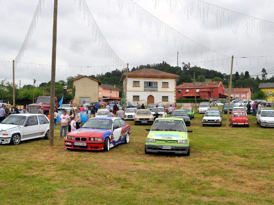 Fiesta del Corpus Christi en Feleches (Siero).
Fiesta Feleches Corpus Christi.