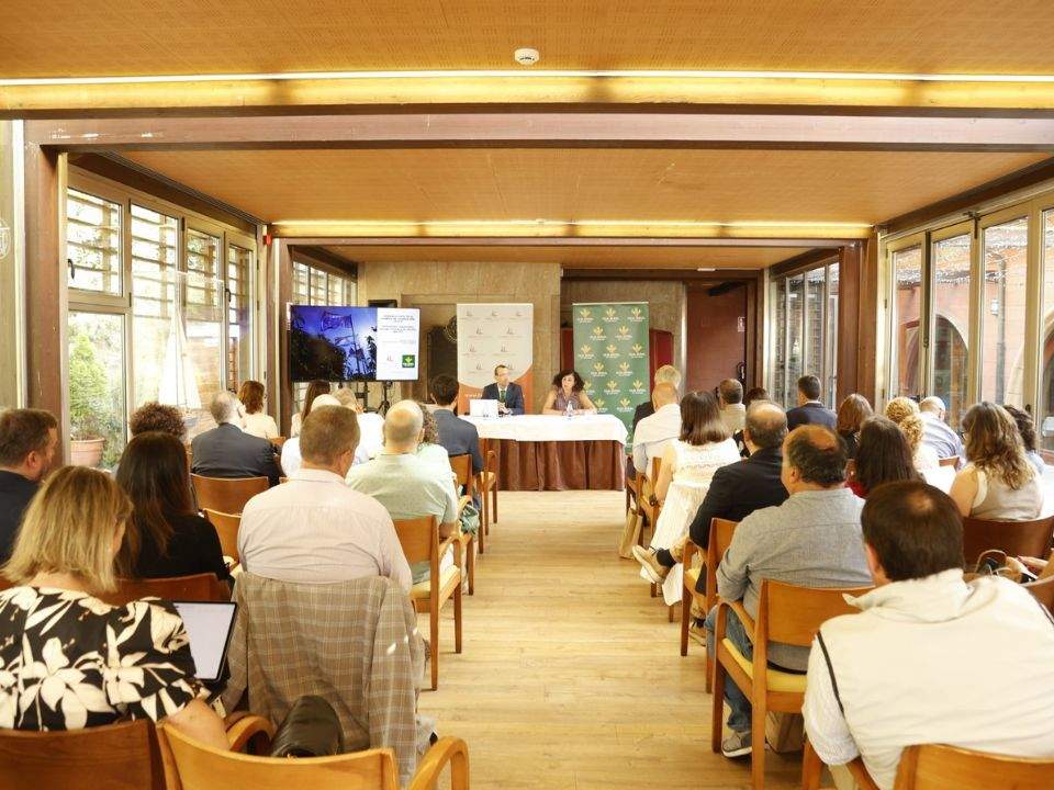 Jornadas informativas sobre Fondos de Transición Justa dirigidas por Caja Rural de Asturias, LLana Consultores, Sekuens y la Dirección General de Energía y Minería del Principado de Asturias