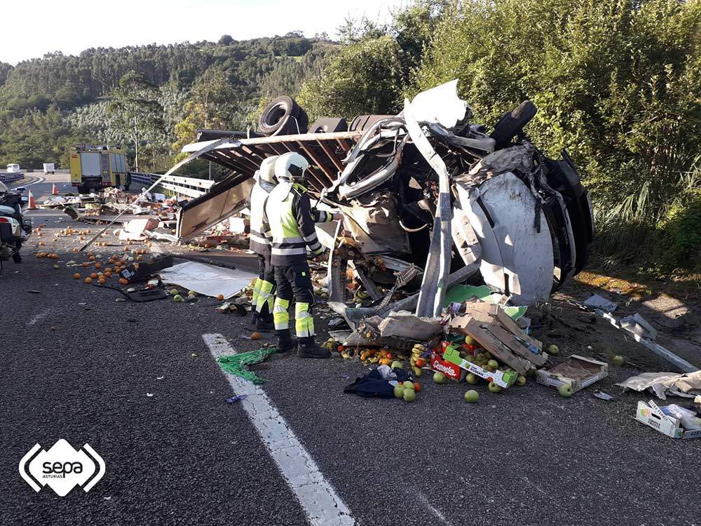 2024.08.17-ACCIDENTE-DE-TRAFICO-EN-COLUNGA-2