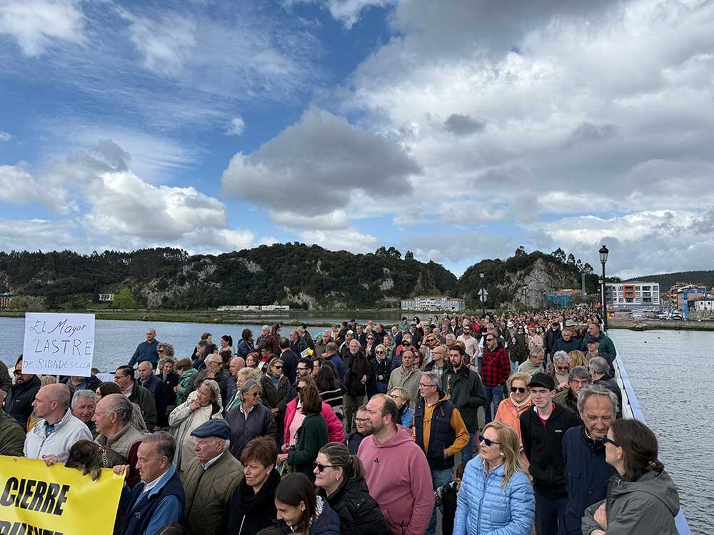 manifestacion-puente-ribadesella-010