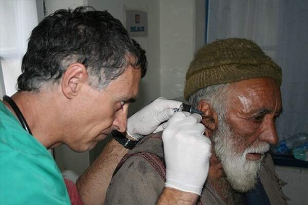 Fotografía de la Fundación Sarabastall que, entre otras tareas, coordina voluntariado médico en el valle de Hushé.