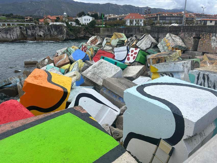 Cubos de la Memoria, de Ibarrola. Comienzan los esperados trabajos de restauración.