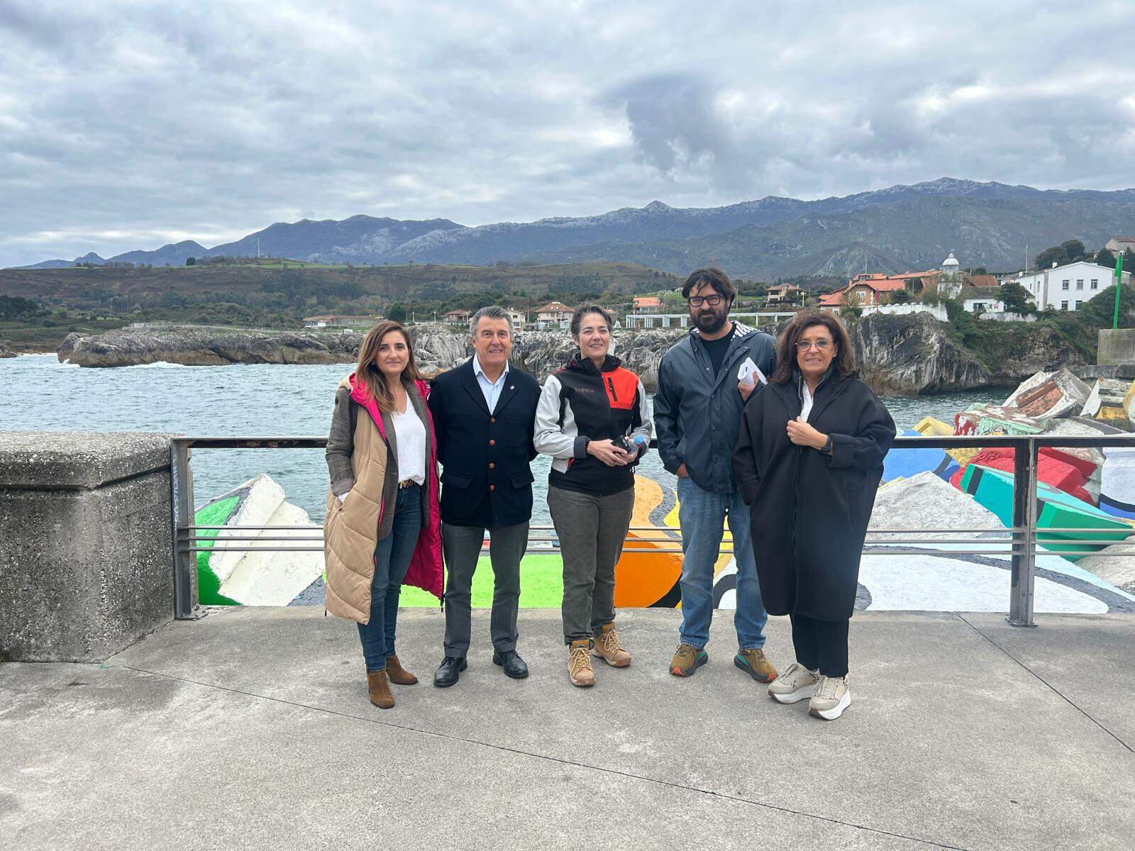 Mónica Remis, Juan Carlos Armas, Gloria Solé, Enrique Riestra y Aurora Aguilar.