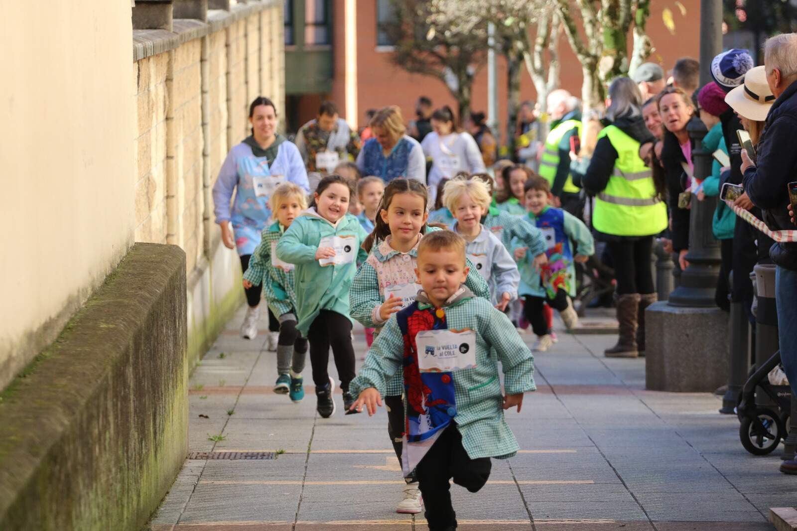 En la carrera participaron más de 200 alumnos