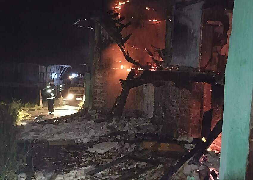 3Imagen de la vivienda incendiada facilitadas por el SESPA.
