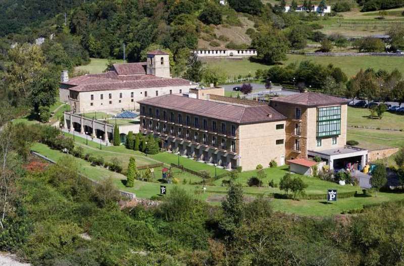 parador de cangas de onis