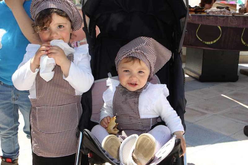 ponga-mec&aacute;u-mujeres