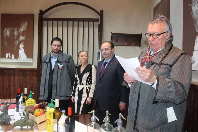 porc&oacute;filos-fuente-calleja