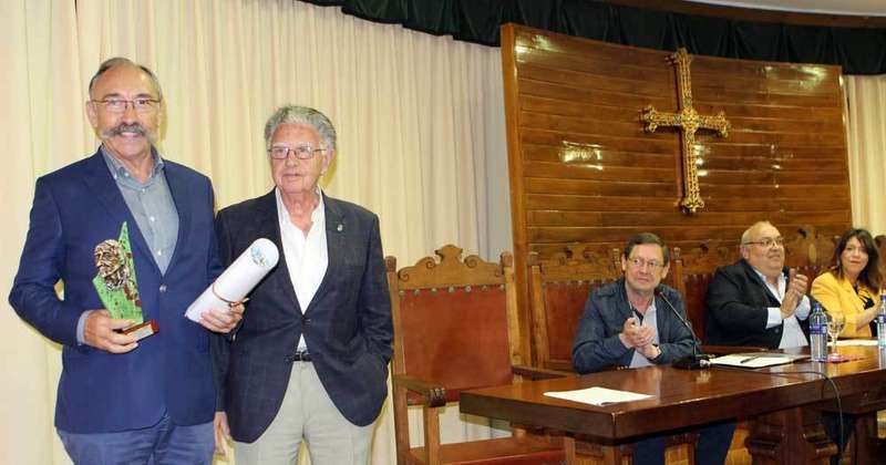 premios-dionisio-janel-cuesta