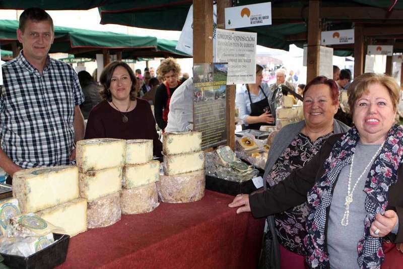 quesos-gamoneu-cangas