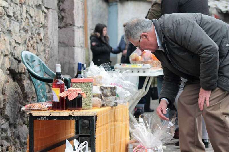 rinsena-llanes-puya-subasta