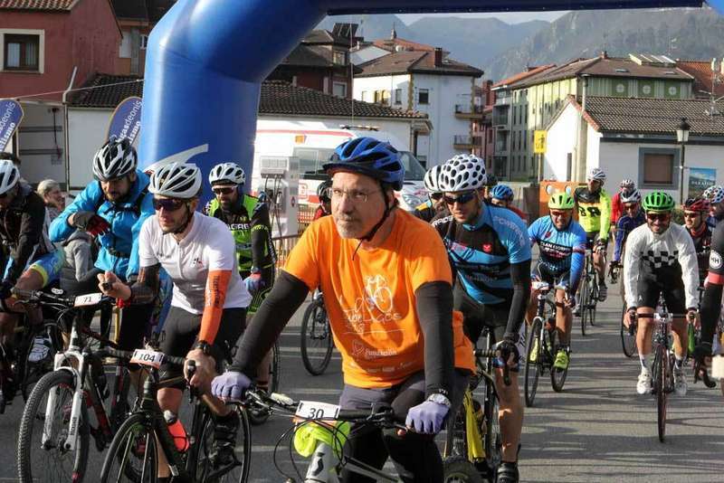 sube-lagos-cangas-onis