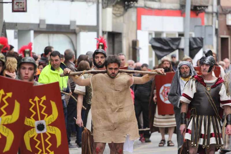 v&iacute;a-crucis-viviente-infiesto